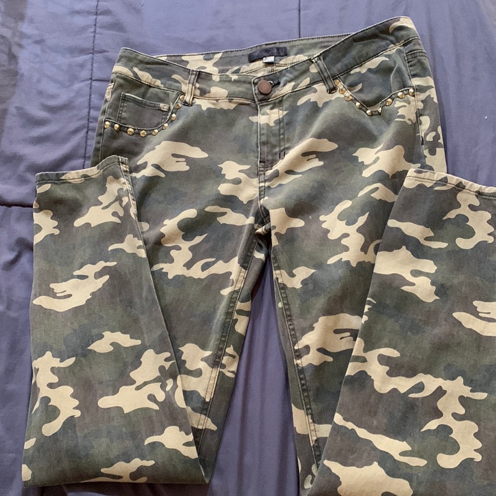 camouflage Skinny jeans Jeggings size 11